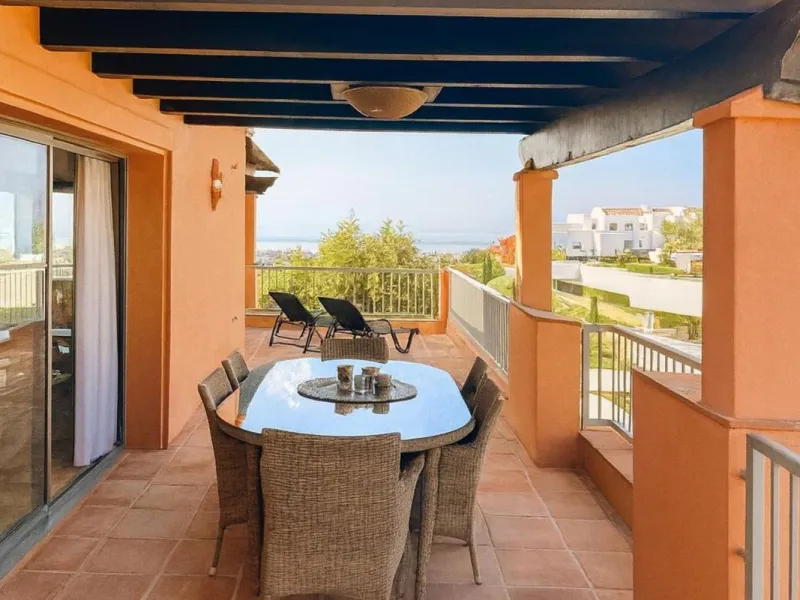Luxury penthouse in Flamingos Resort with stunning sea and golf views, featuring an unobstructed front view thanks to its prime position within the complex.