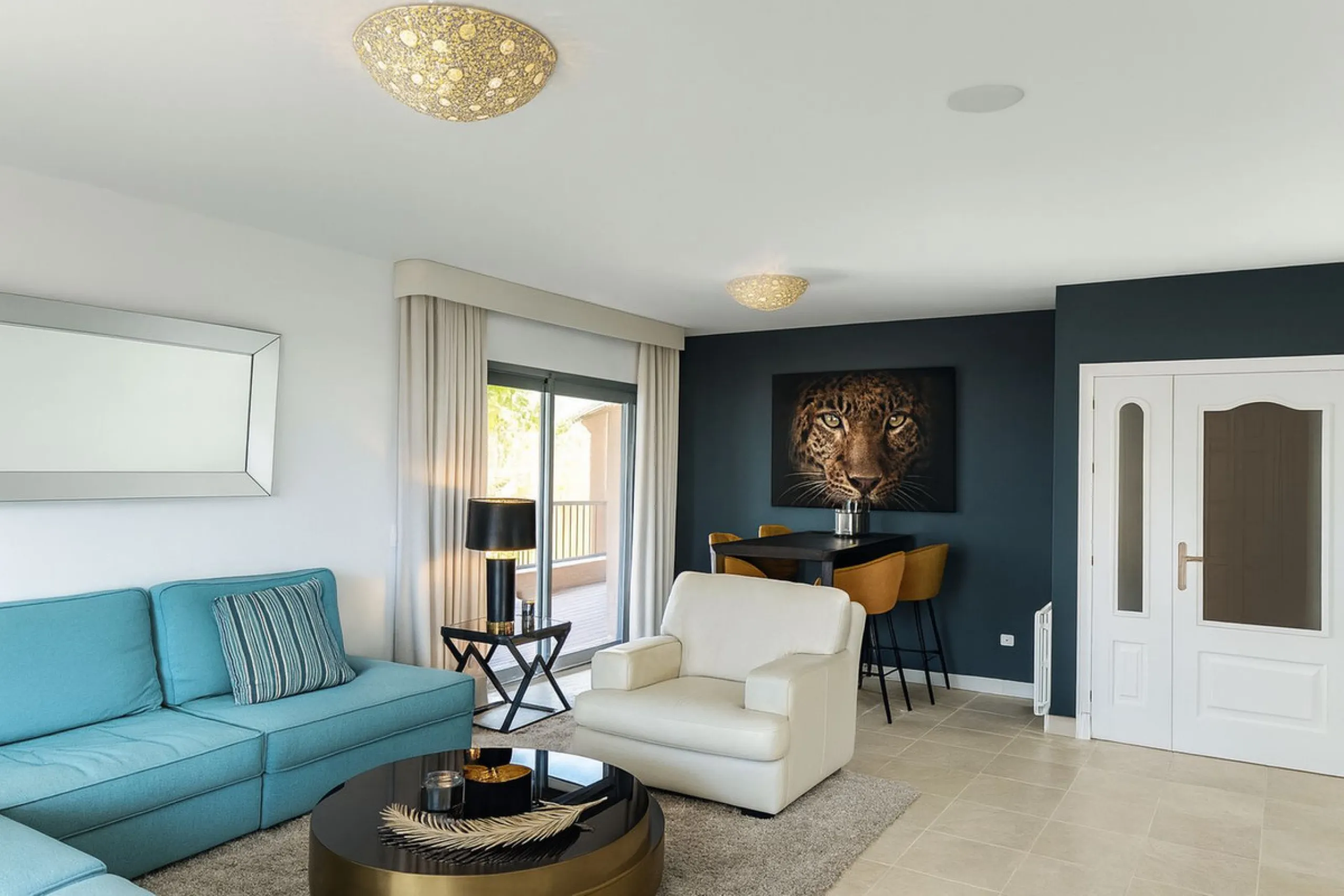 Luxury penthouse in Flamingos Resort with stunning sea and golf views, featuring an unobstructed front view thanks to its prime position within the complex.