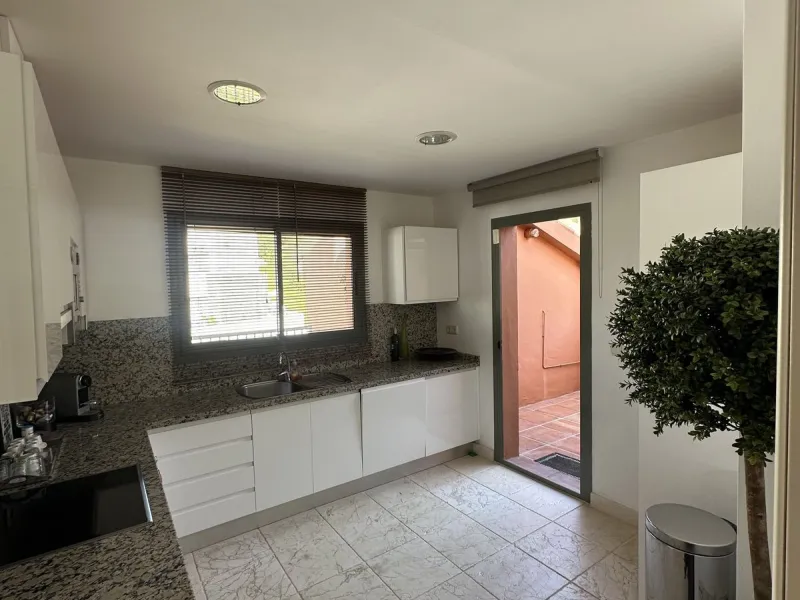 Luxury penthouse in Flamingos Resort with stunning sea and golf views, featuring an unobstructed front view thanks to its prime position within the complex.