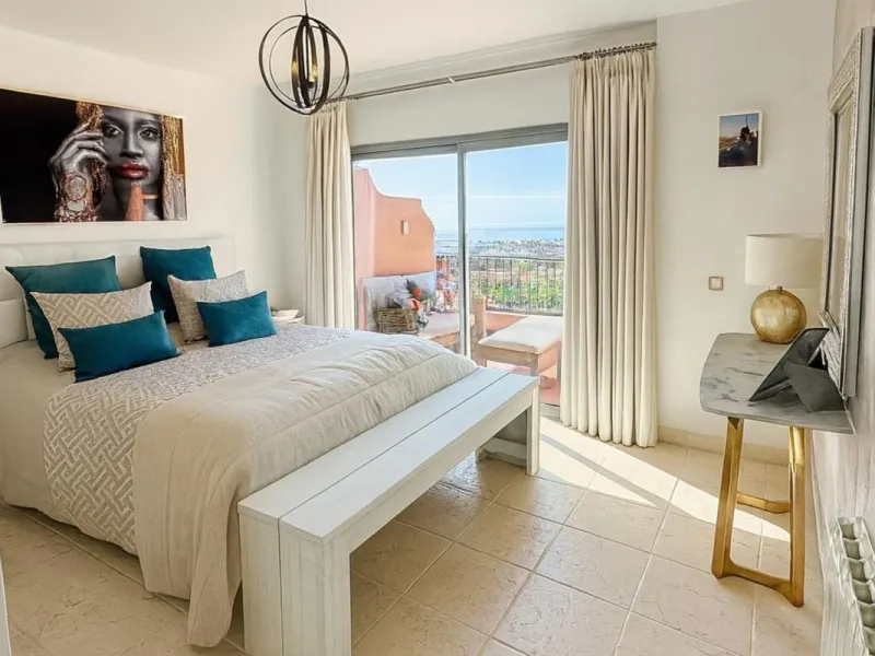 Luxury penthouse in Flamingos Resort with stunning sea and golf views, featuring an unobstructed front view thanks to its prime position within the complex.