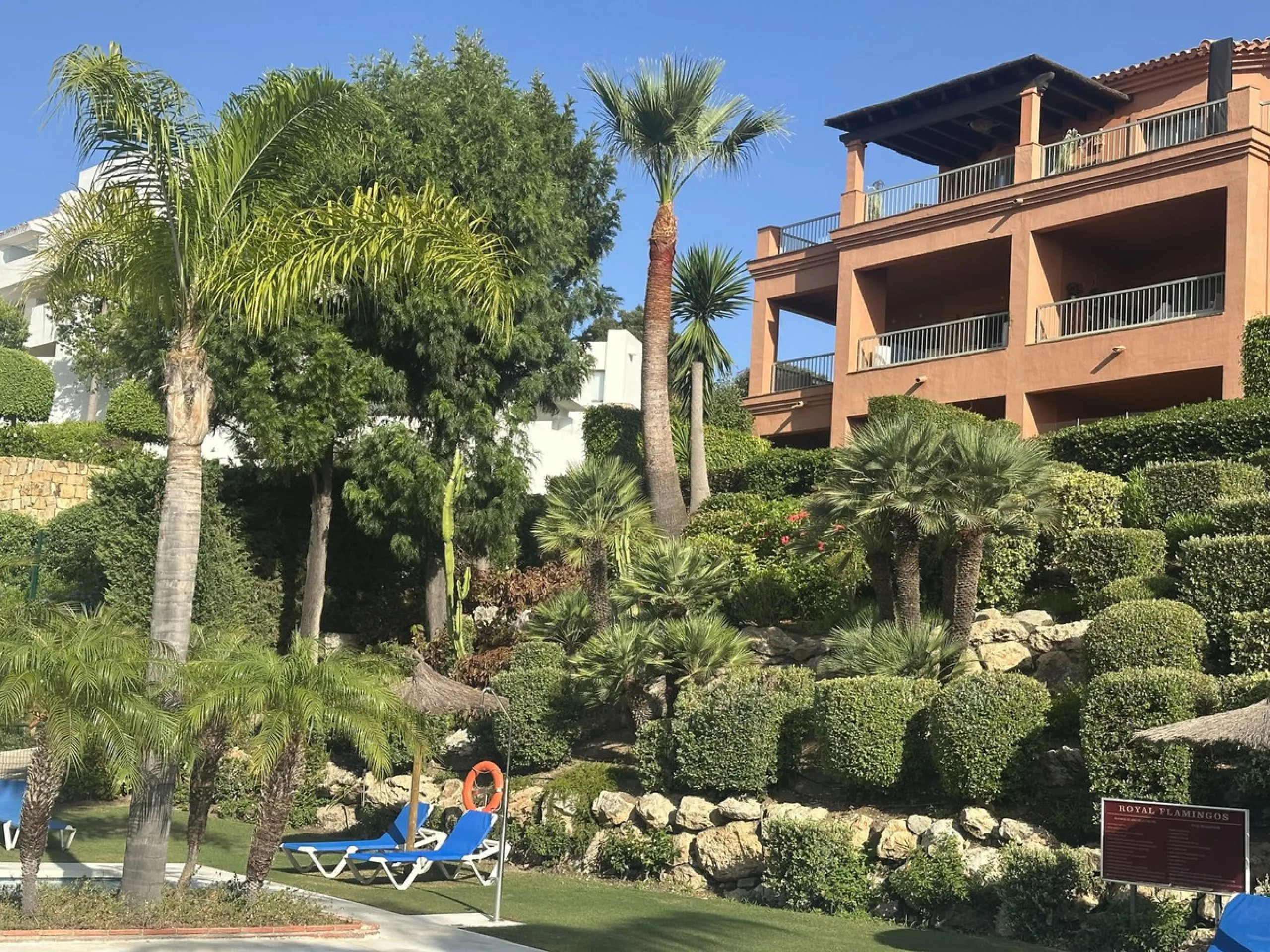 Luxury penthouse in Flamingos Resort with stunning sea and golf views, featuring an unobstructed front view thanks to its prime position within the complex.