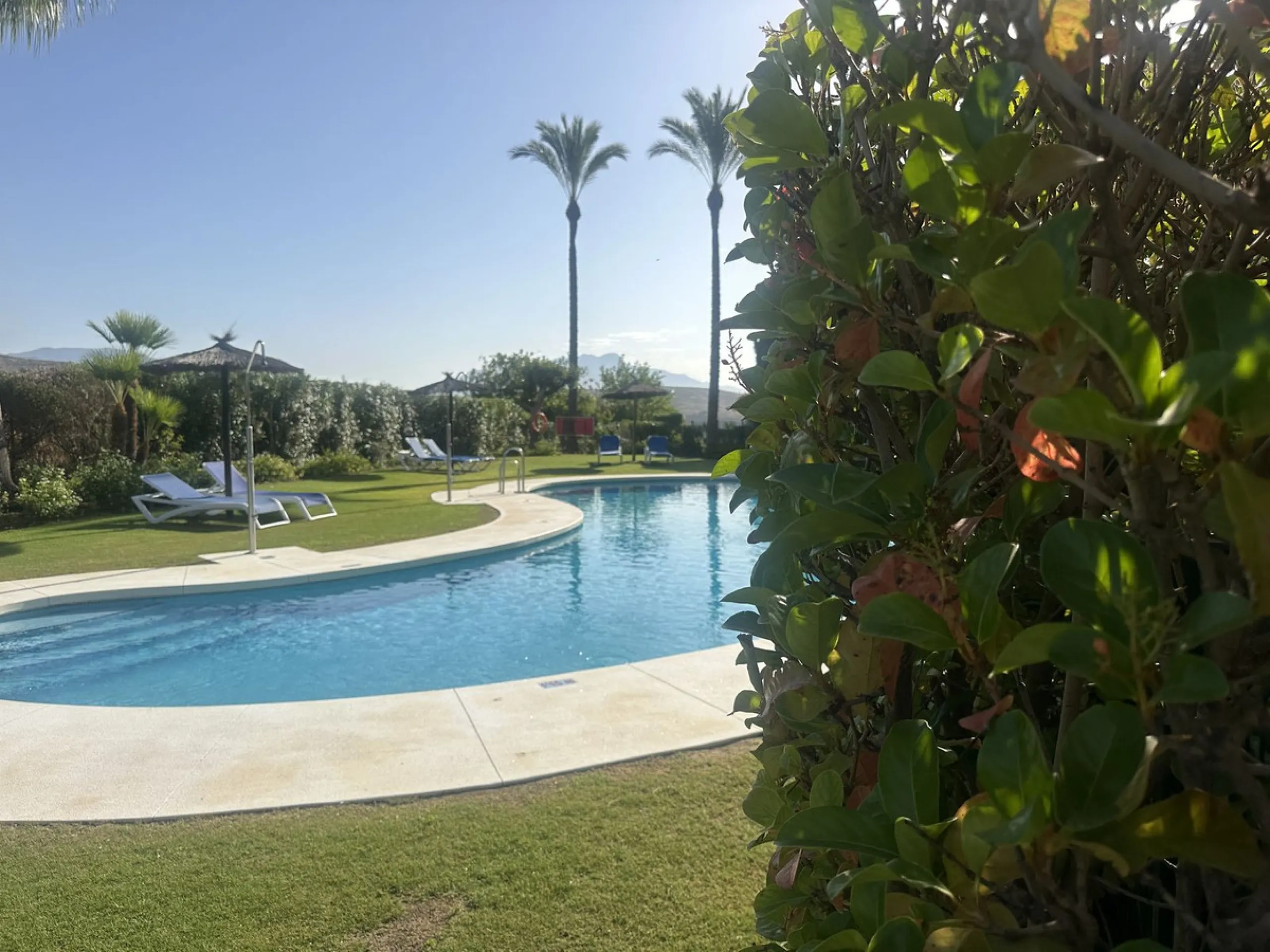 Luxury penthouse in Flamingos Resort with stunning sea and golf views, featuring an unobstructed front view thanks to its prime position within the complex.