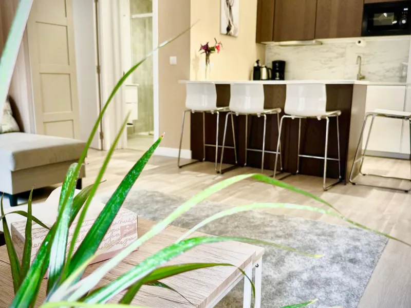 Charming Apartment with Direct Sea Access – Calahonda (Mijas)