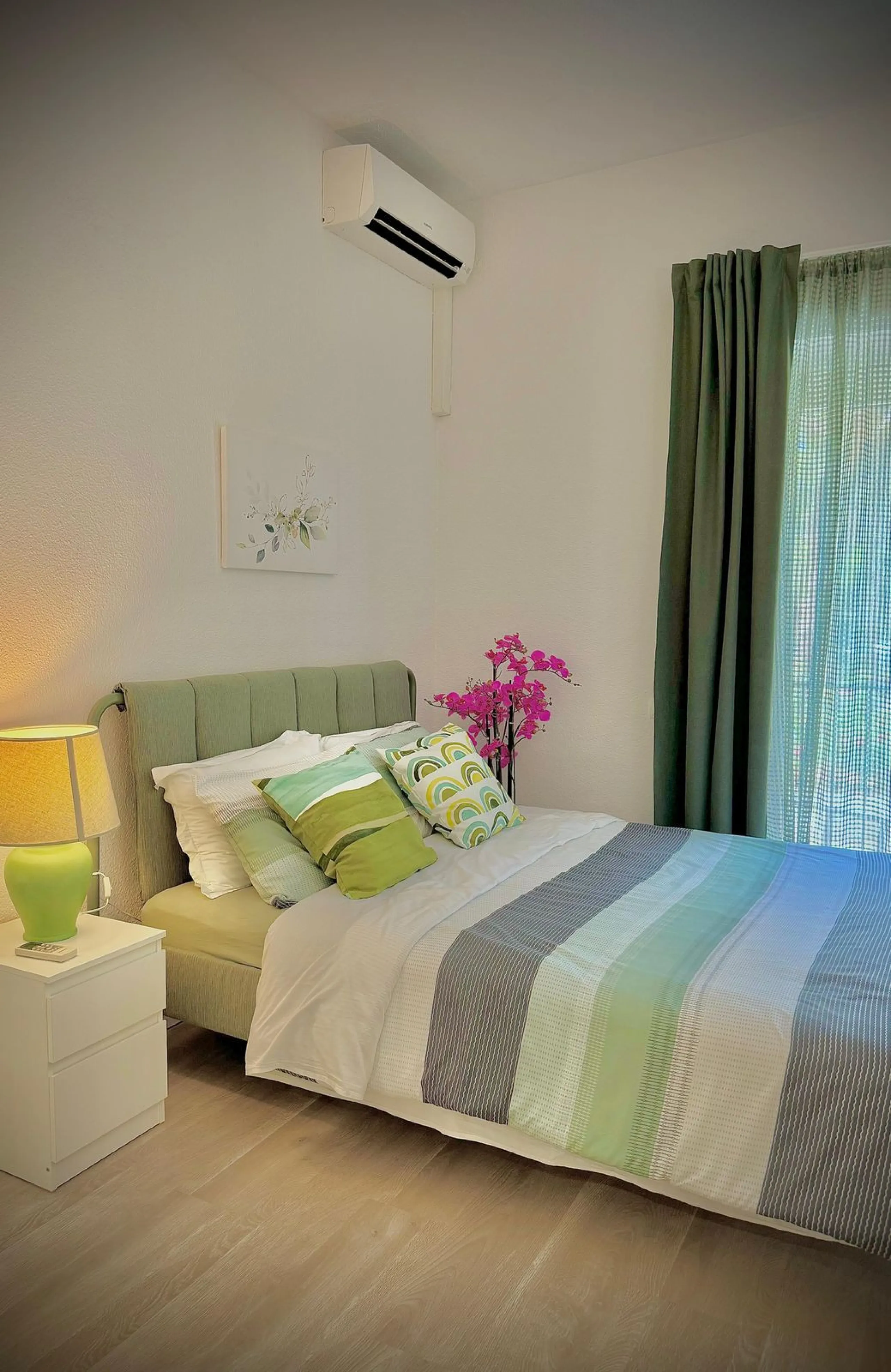 Charming Apartment with Direct Sea Access – Calahonda (Mijas)