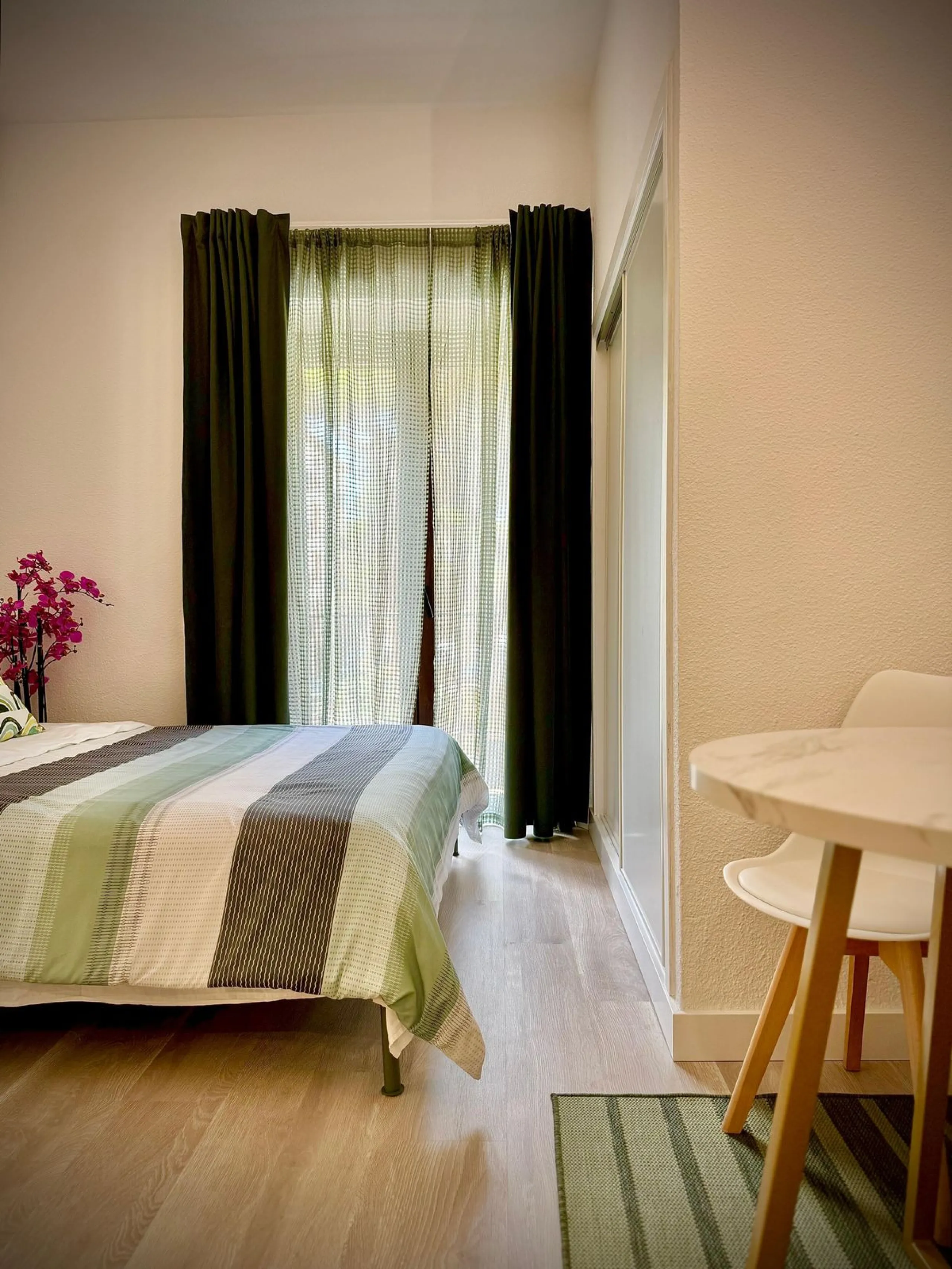 Charming Apartment with Direct Sea Access – Calahonda (Mijas)
