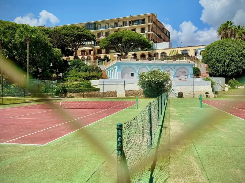 Charming Apartment with Direct Sea Access – Calahonda (Mijas)