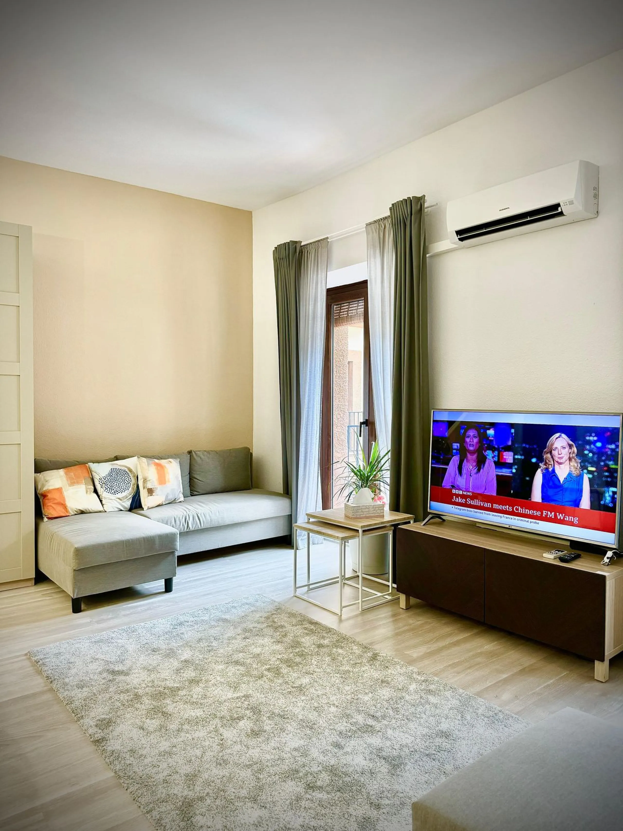 Charming Apartment with Direct Sea Access – Calahonda (Mijas)