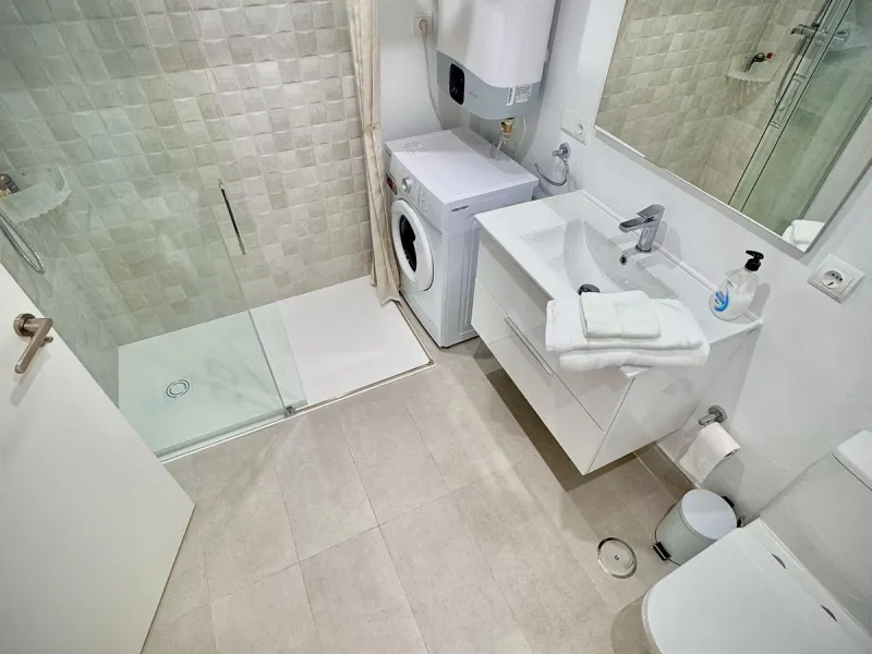Charming Apartment with Direct Sea Access – Calahonda (Mijas)