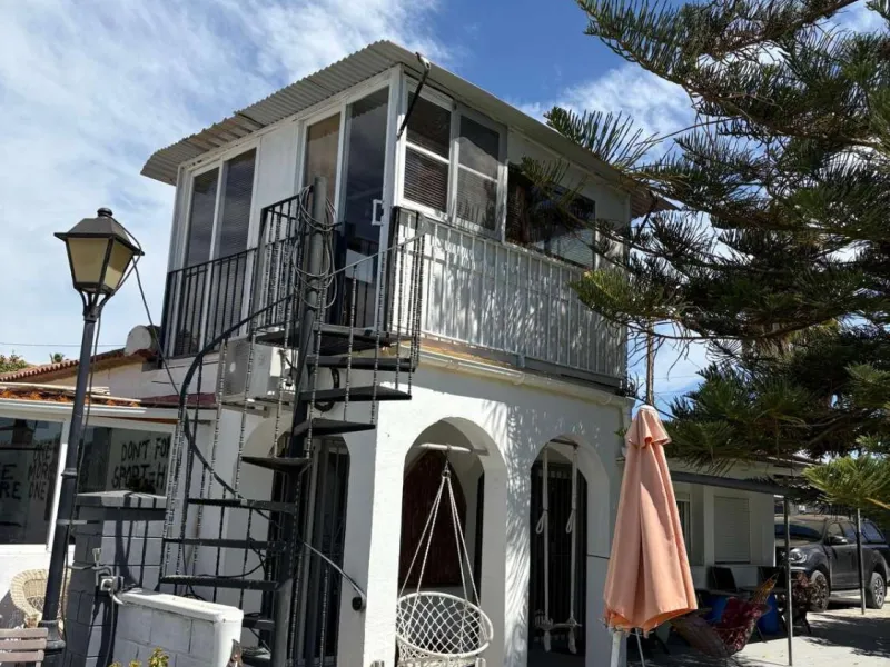 House - Detached Villa в продаже в Alhaurín el Grande, Málaga. В доме 5 спален и 4 ванных комнат. Площадь дома 300 м². Площадь участка 1100 м²