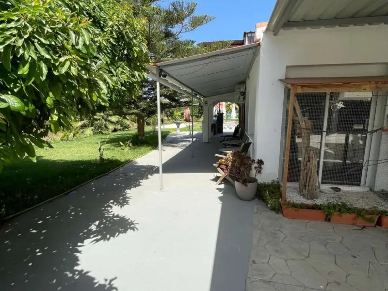 House - Detached Villa в продаже в Alhaurín el Grande, Málaga. В доме 5 спален и 4 ванных комнат. Площадь дома 300 м². Площадь участка 1100 м²