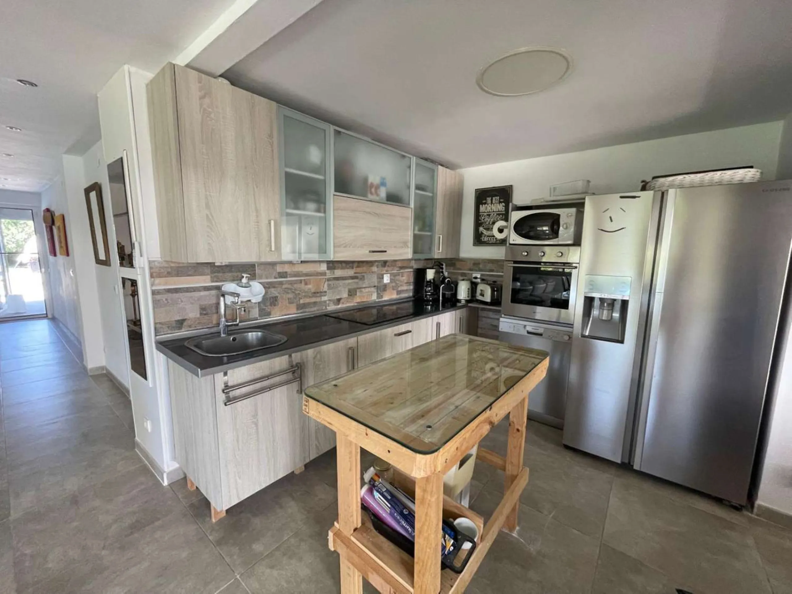 House - Detached Villa в продаже в Alhaurín el Grande, Málaga. В доме 5 спален и 4 ванных комнат. Площадь дома 300 м². Площадь участка 1100 м²