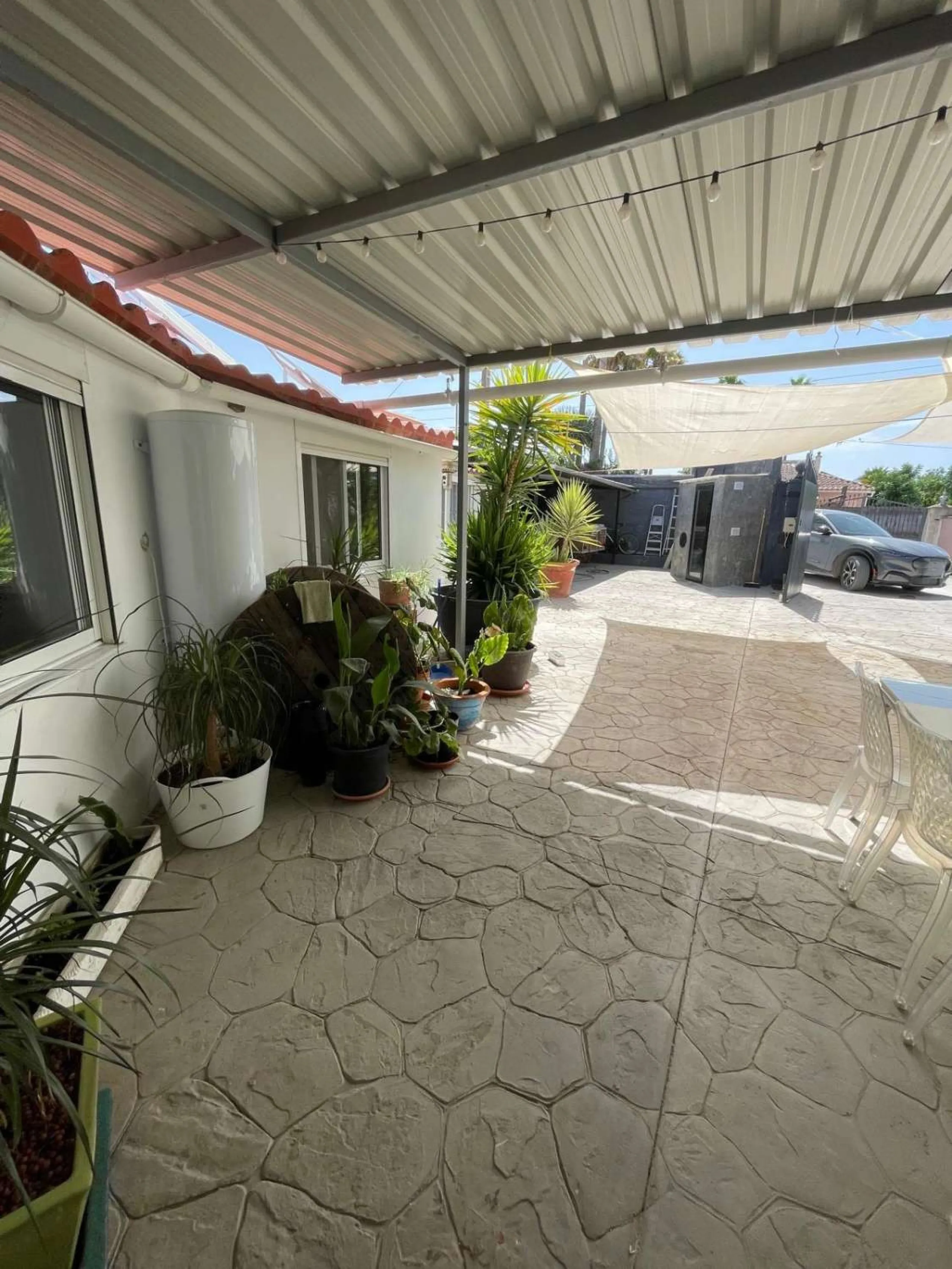 House - Detached Villa в продаже в Alhaurín el Grande, Málaga. В доме 5 спален и 4 ванных комнат. Площадь дома 300 м². Площадь участка 1100 м²