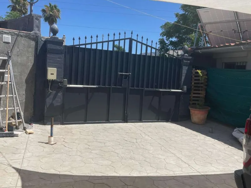 House - Detached Villa в продаже в Alhaurín el Grande, Málaga. В доме 5 спален и 4 ванных комнат. Площадь дома 300 м². Площадь участка 1100 м²