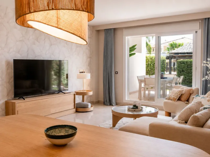 Ground Floor Apartment with Private Garden in Cortijo del Mar – El Paraíso, Estepona