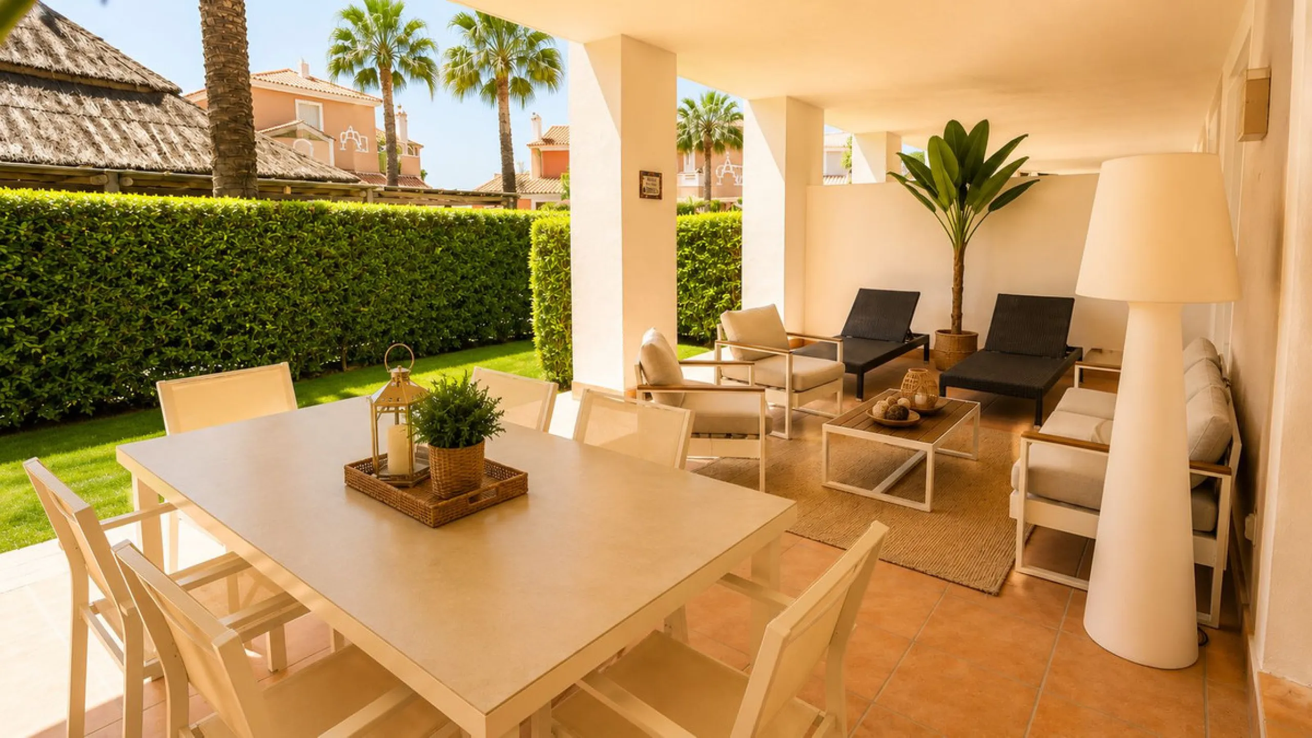 Ground Floor Apartment with Private Garden in Cortijo del Mar – El Paraíso, Estepona