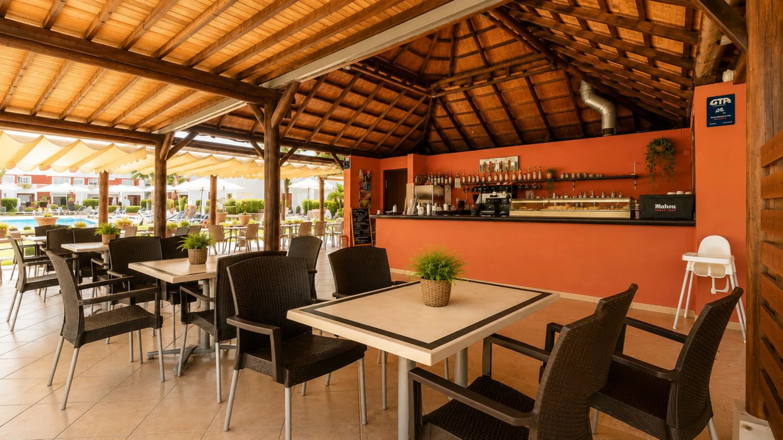 Ground Floor Apartment with Private Garden in Cortijo del Mar – El Paraíso, Estepona