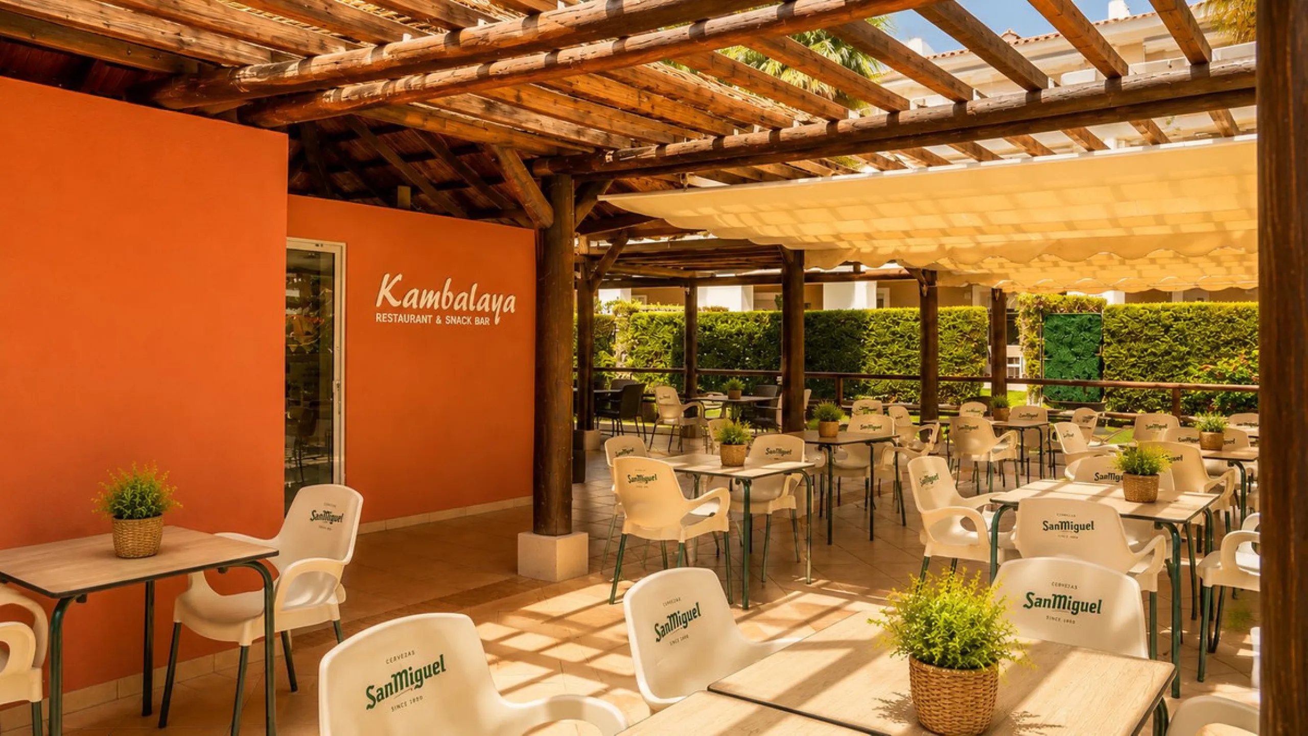 Ground Floor Apartment with Private Garden in Cortijo del Mar – El Paraíso, Estepona