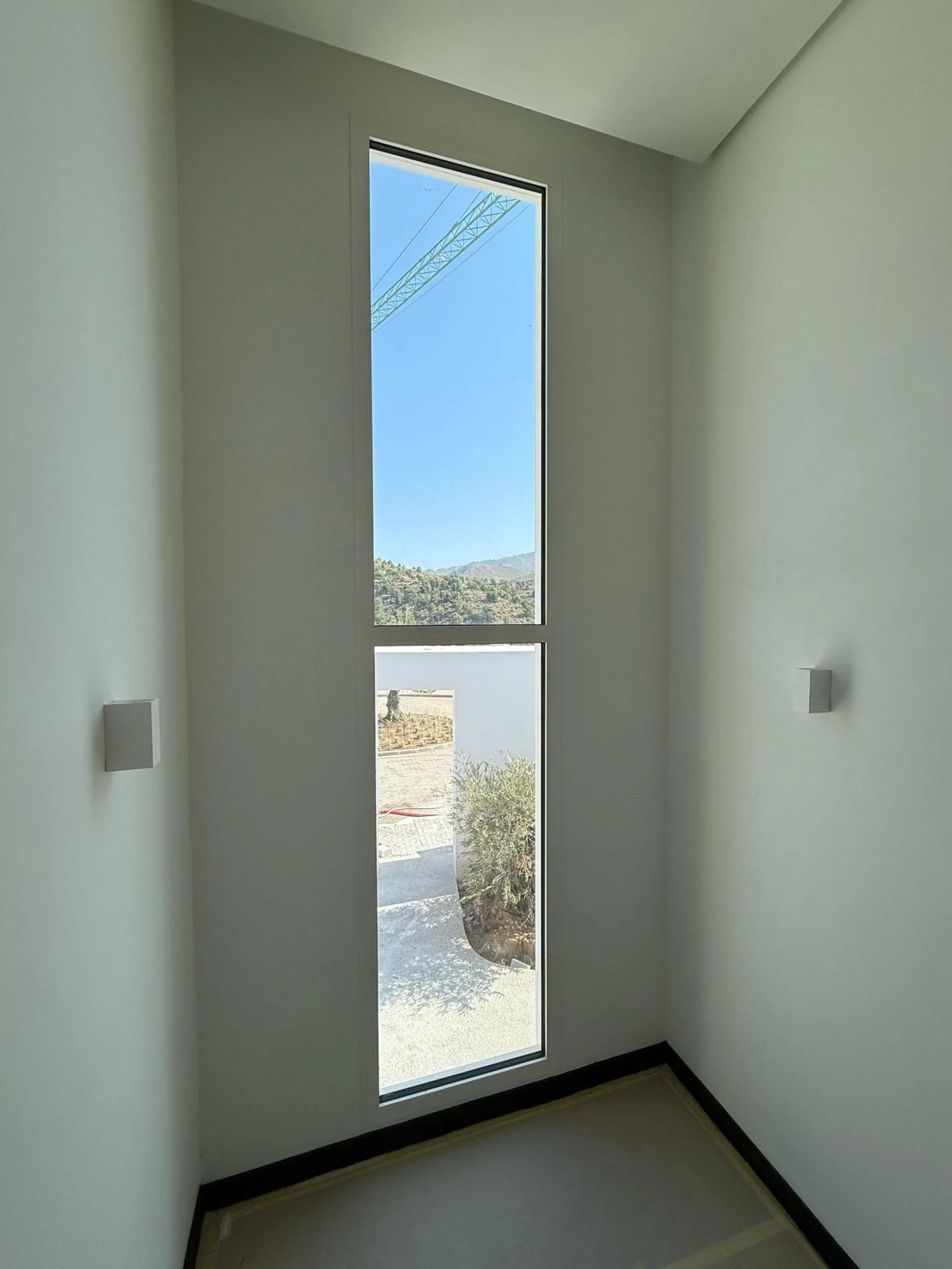 An exceptional 5+1 bedroom modern mansion for sale within a premium gated resort community in Marbella. Owners of this property will enjoy unlimited access to a purpose built owners clubhouse with indoor pool, spa, gym, lounge and restaurant - open for br