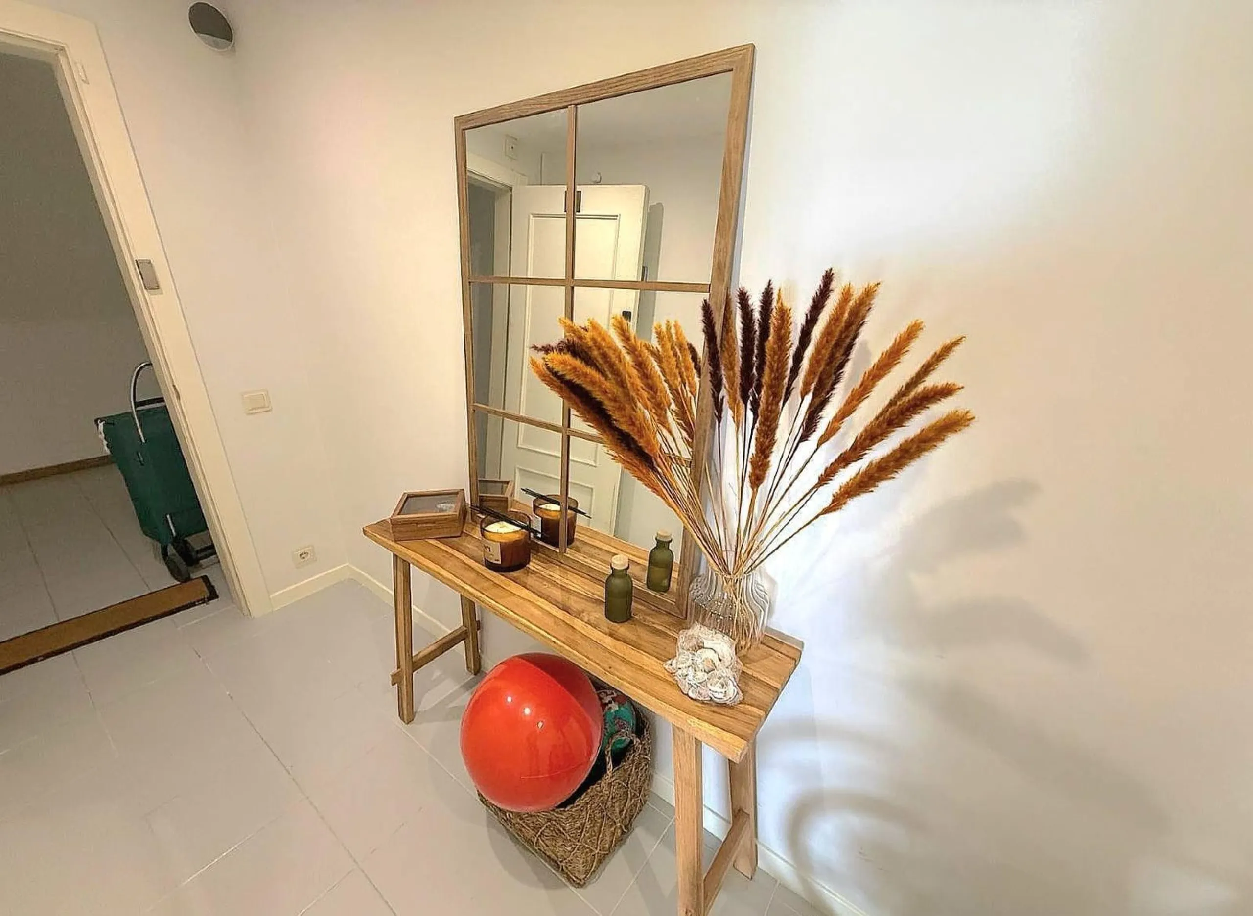 Exclusivo apartamento reformado en primera línea de mar en Calafell