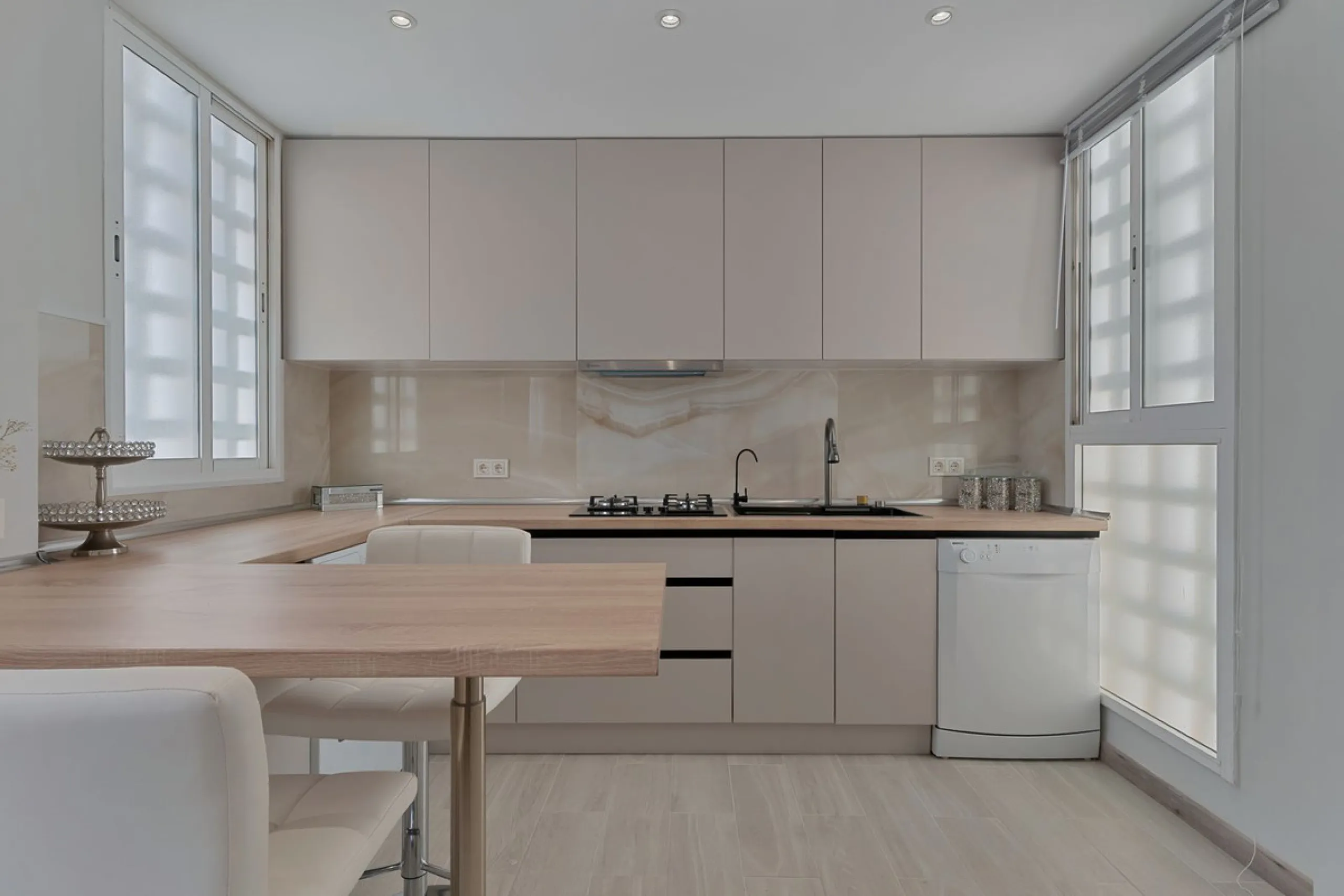 3-Bedroom Penthouse in Bel-Air, Estepona – Totally Refurbished!