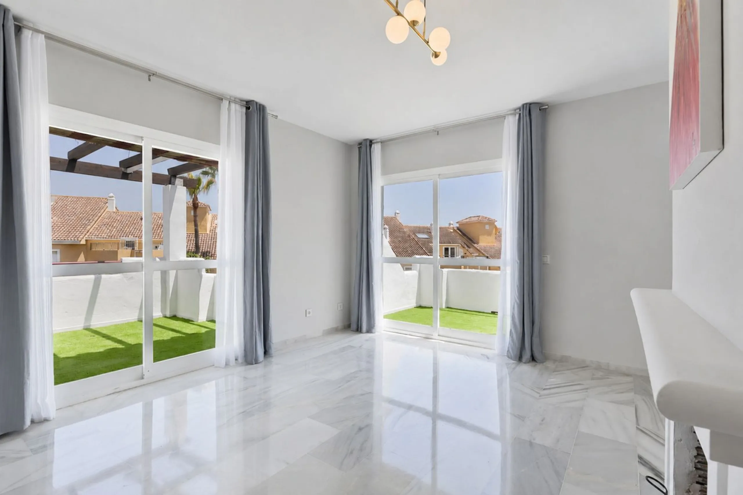 3-Bedroom Penthouse in Bel-Air, Estepona – Totally Refurbished!