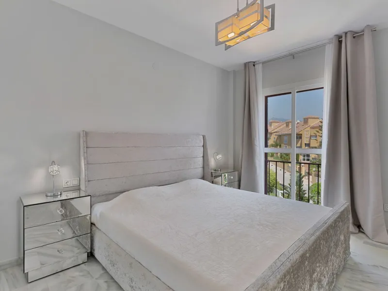 3-Bedroom Penthouse in Bel-Air, Estepona – Totally Refurbished!