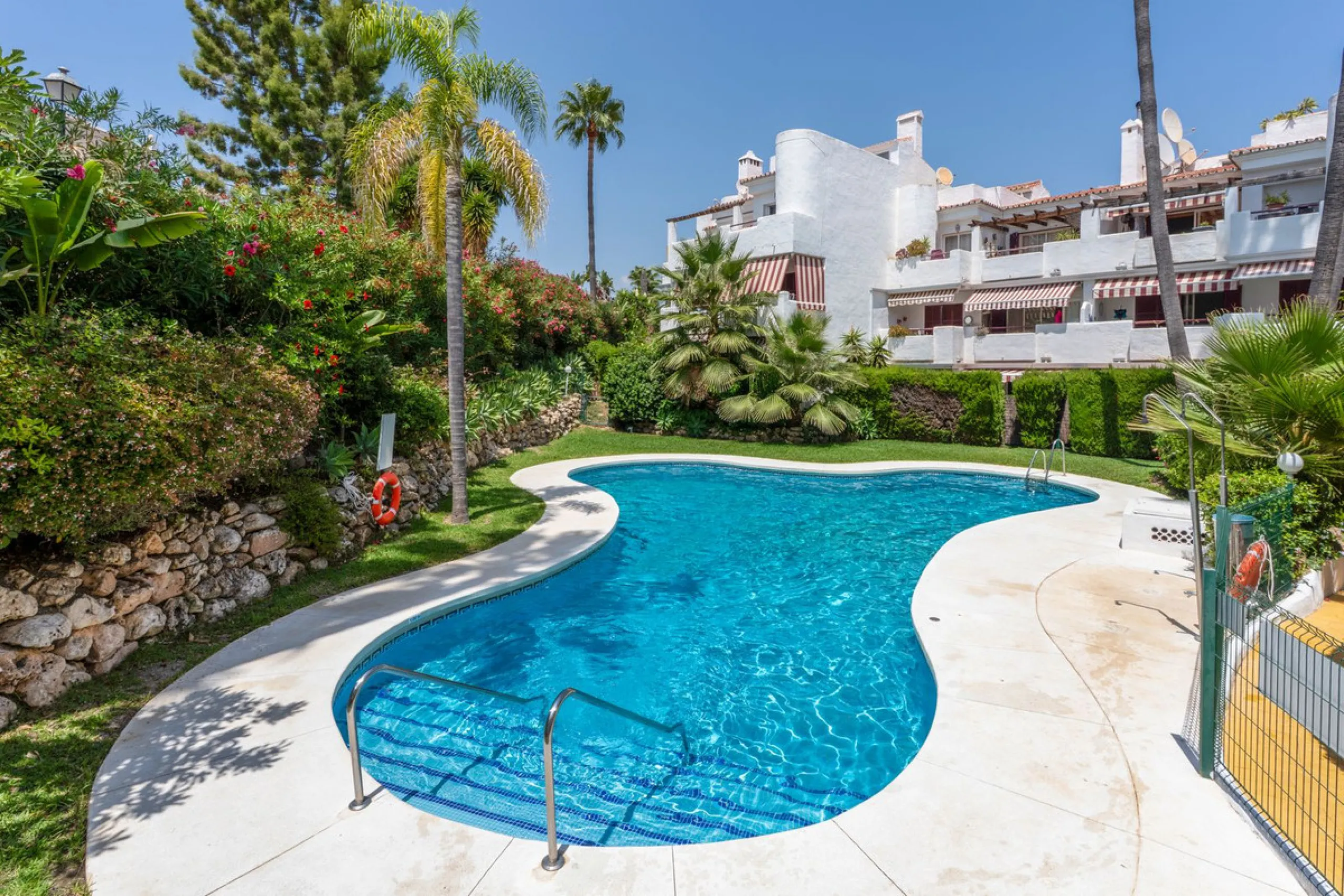 3-Bedroom Penthouse in Bel-Air, Estepona – Totally Refurbished!