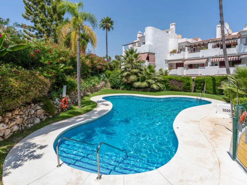 3-Bedroom Penthouse in Bel-Air, Estepona – Totally Refurbished!