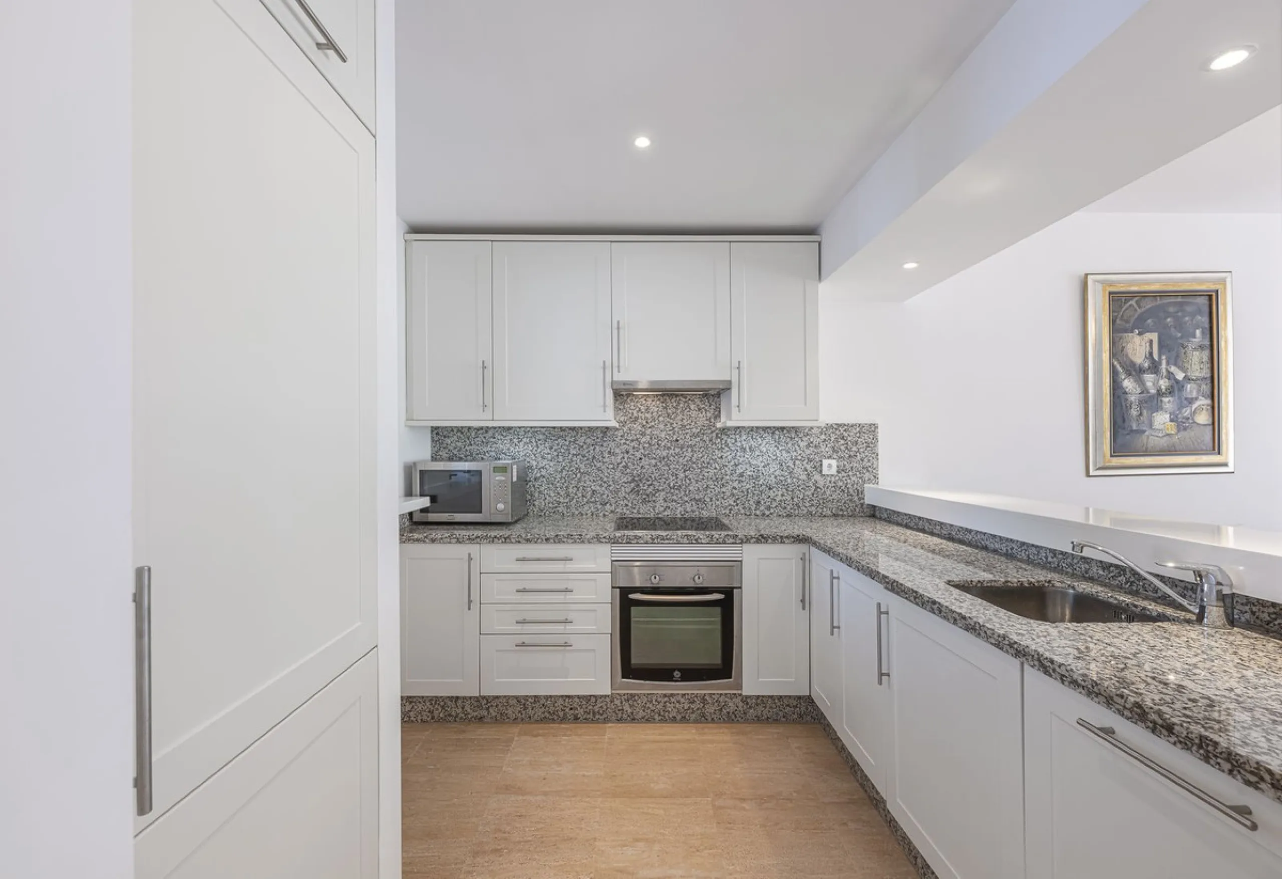 Apartment - Top Floor Apartment в продаже в Marbella, Málaga. В доме 2 спален и 2 ванных комнат. Площадь дома 135 м²
