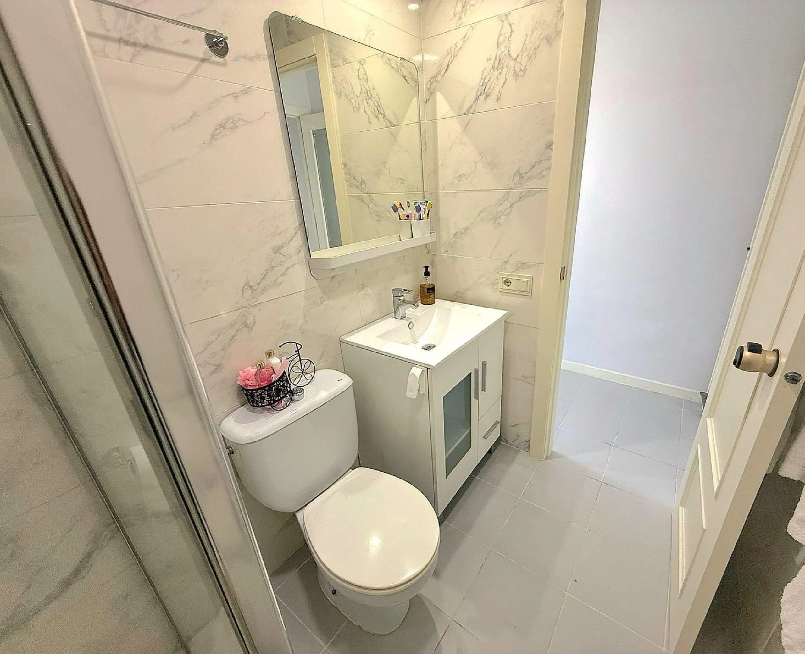 Exclusivo apartamento reformado en primera línea de mar en Calafell