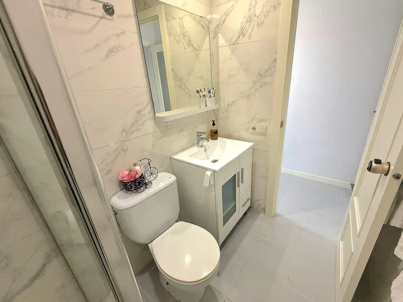 Exclusivo apartamento reformado en primera línea de mar en Calafell