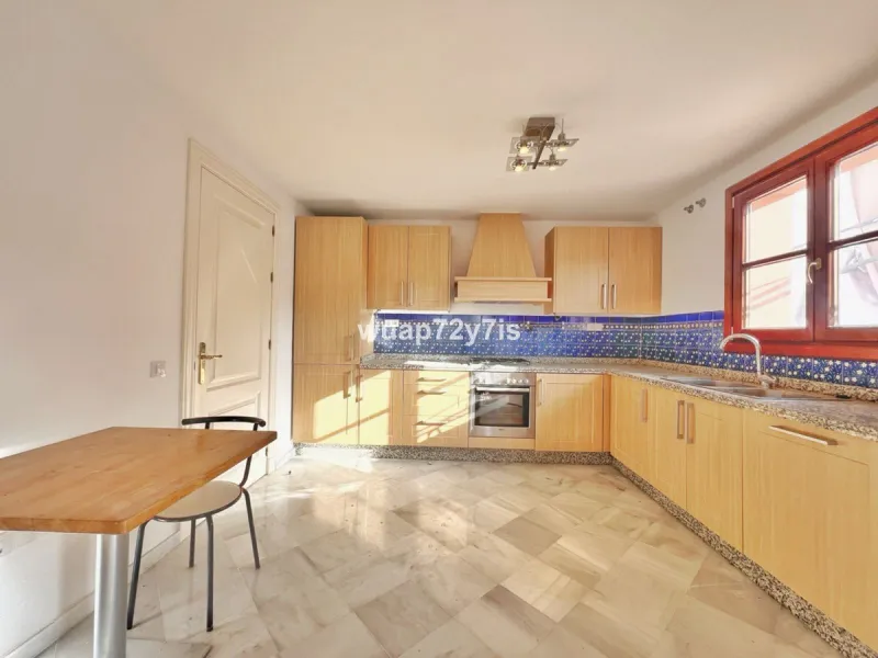Elegant Corner Townhouse in La Heredia de Monte Mayor — Uninterrupted Sea Views & Complete Privacy