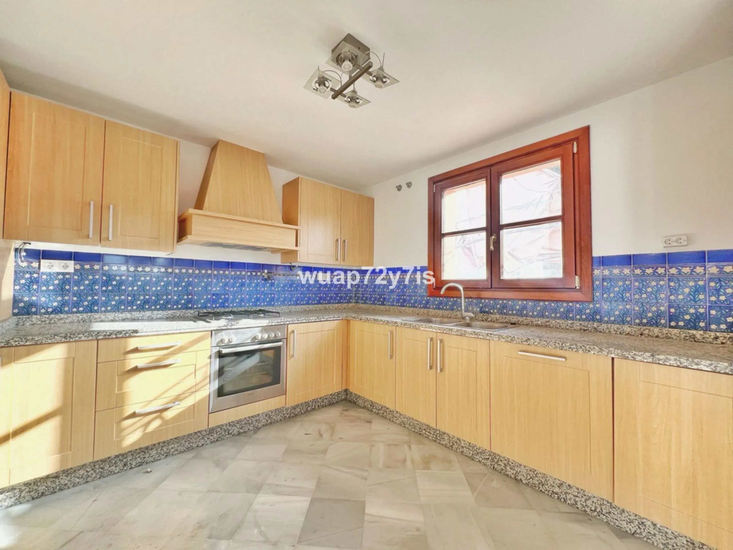 Elegant Corner Townhouse in La Heredia de Monte Mayor — Uninterrupted Sea Views & Complete Privacy