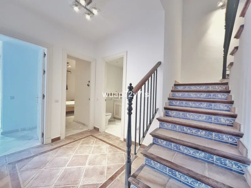 Elegant Corner Townhouse in La Heredia de Monte Mayor — Uninterrupted Sea Views & Complete Privacy