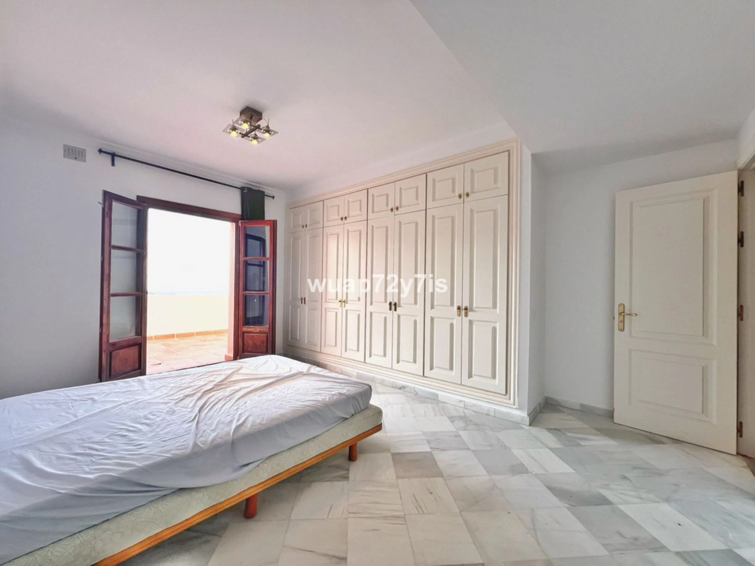 Elegant Corner Townhouse in La Heredia de Monte Mayor — Uninterrupted Sea Views & Complete Privacy