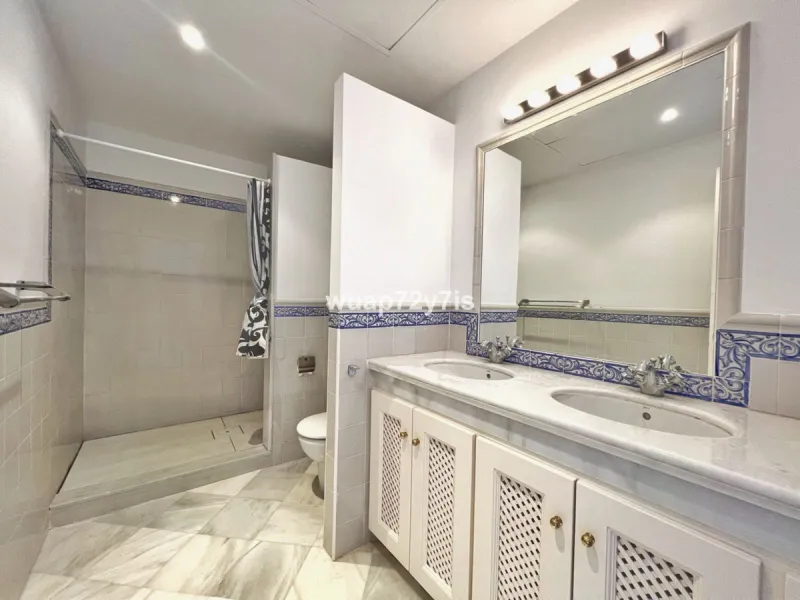 Elegant Corner Townhouse in La Heredia de Monte Mayor — Uninterrupted Sea Views & Complete Privacy