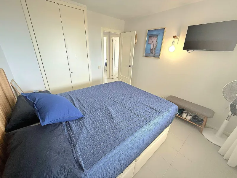 Exclusivo apartamento reformado en primera línea de mar en Calafell