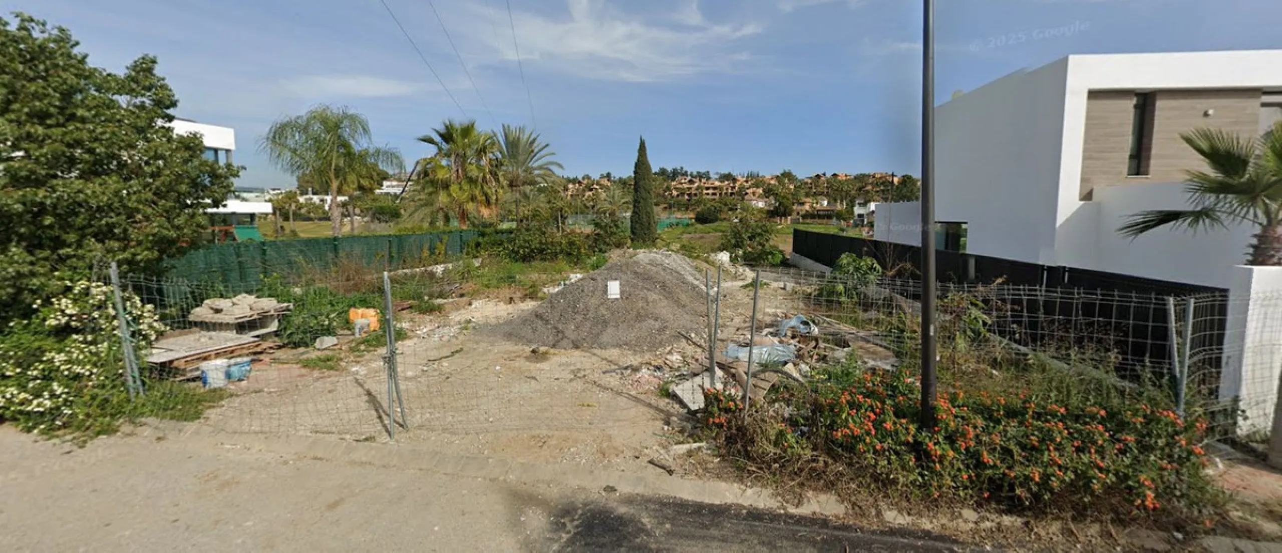 Prime Residential Plot in El Campanario – Ideal for Villa Project