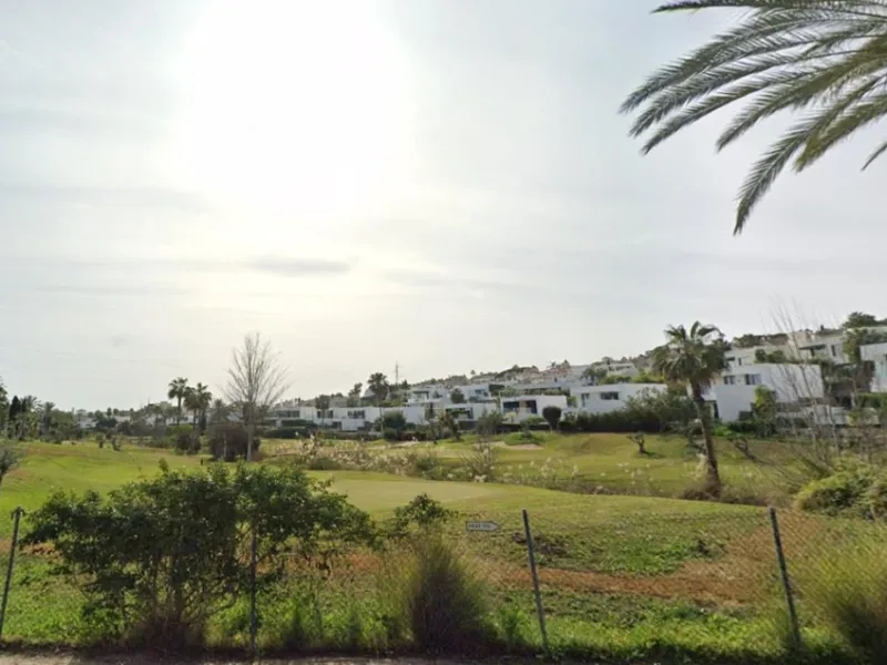 Prime Residential Plot in El Campanario – Ideal for Villa Project