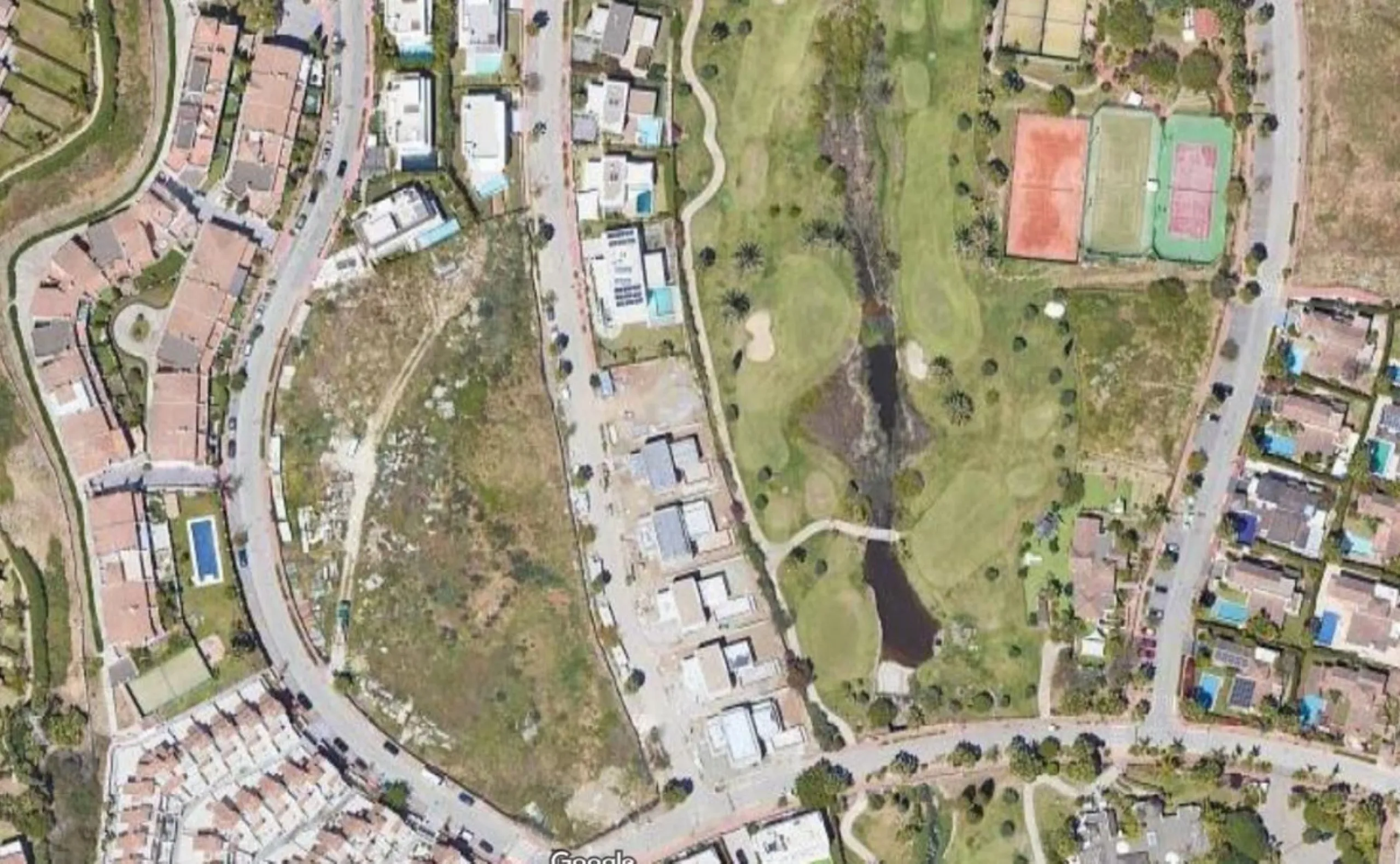 Prime Residential Plot in El Campanario – Ideal for Villa Project