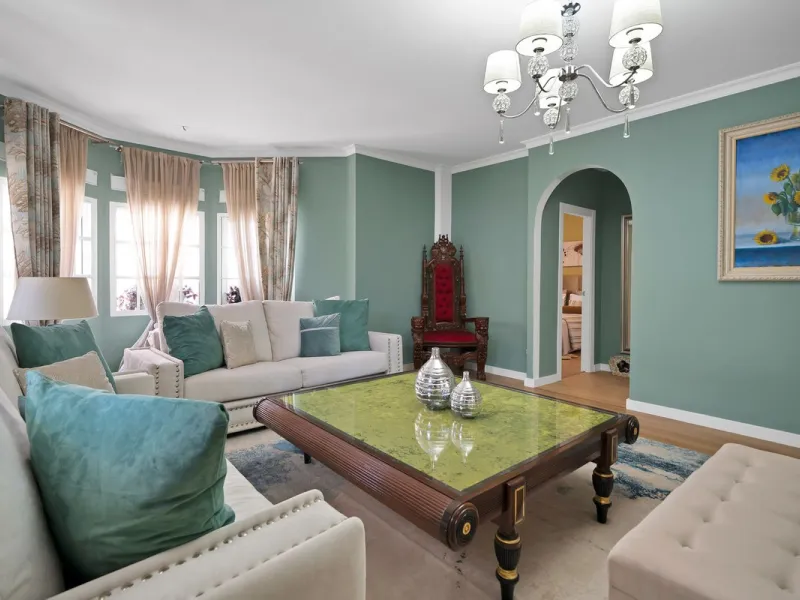 Located in the peaceful and sought-after area of Buenas Noches, just 2 minutes from the beach, this stunning property has been fully renovated using high-quality materials and refined contemporary design. Ideal as a family home or a second residence, it o
