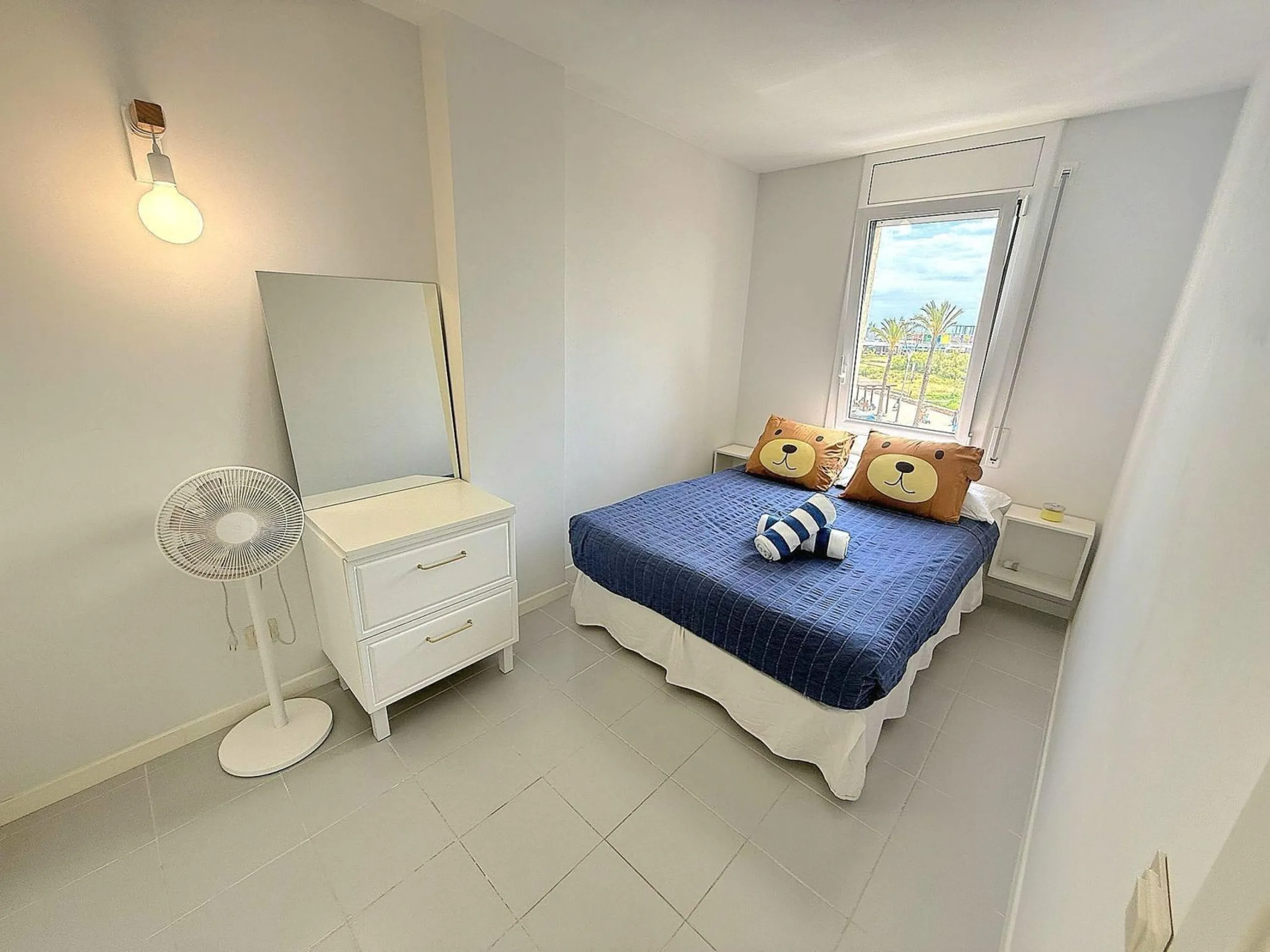 Exclusivo apartamento reformado en primera línea de mar en Calafell