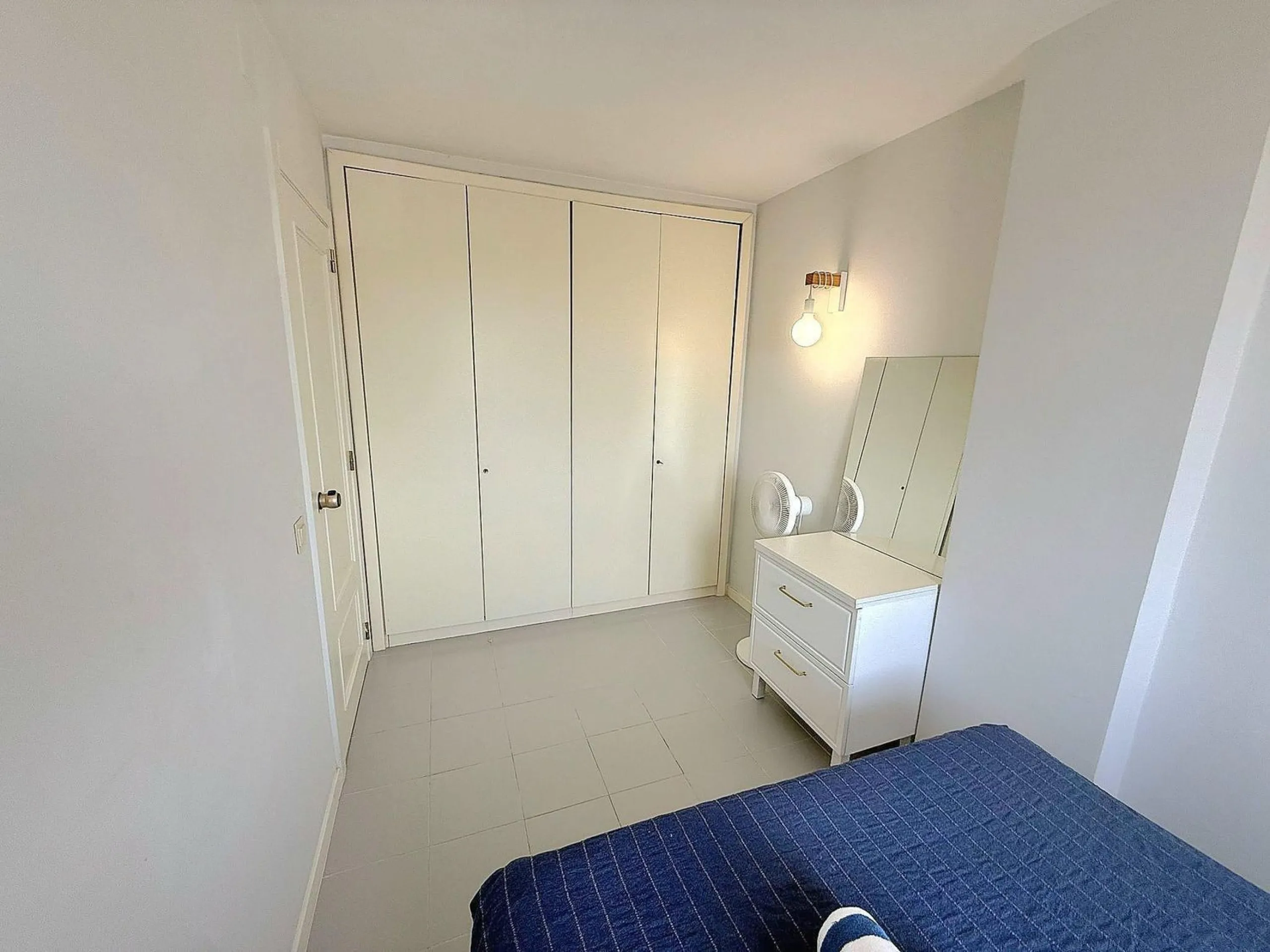 Exclusivo apartamento reformado en primera línea de mar en Calafell