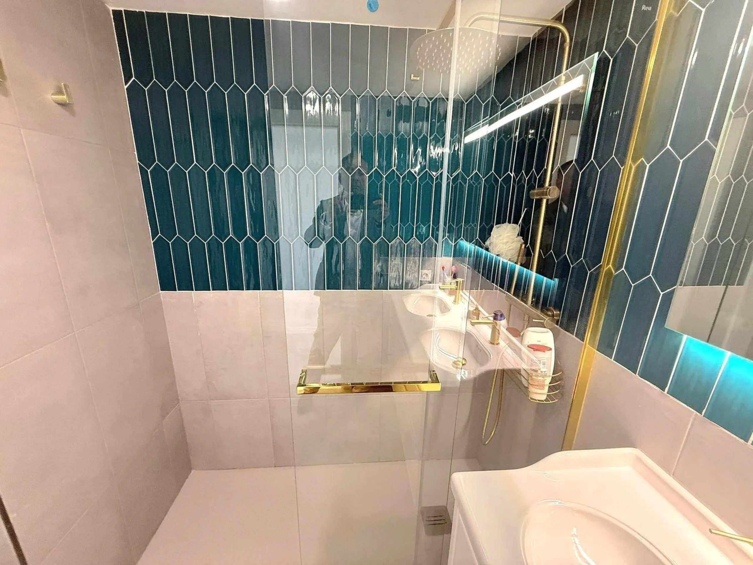 Exclusivo apartamento reformado en primera línea de mar en Calafell