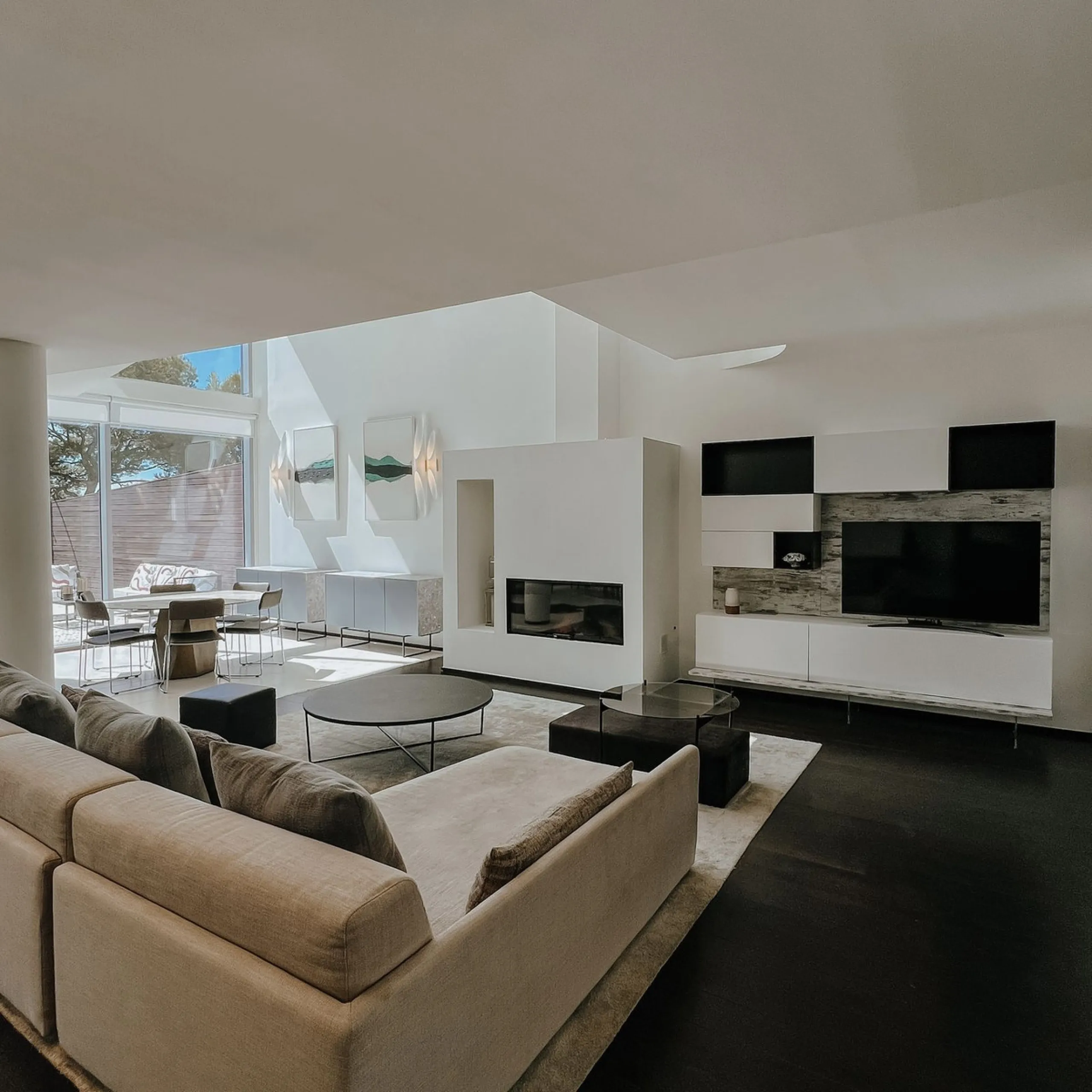 House - Townhouse в продаже в Marbella, Málaga. В доме 3 спален и 4 ванных комнат. Площадь дома 480 м²