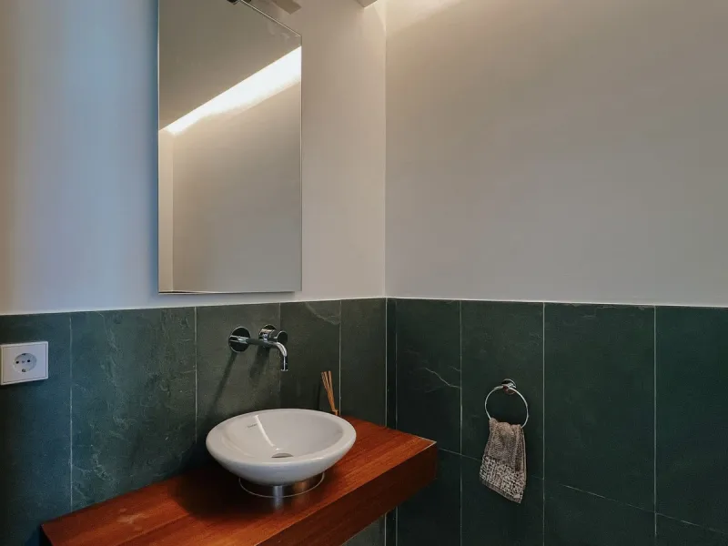 House - Townhouse в продаже в Marbella, Málaga. В доме 3 спален и 4 ванных комнат. Площадь дома 480 м²