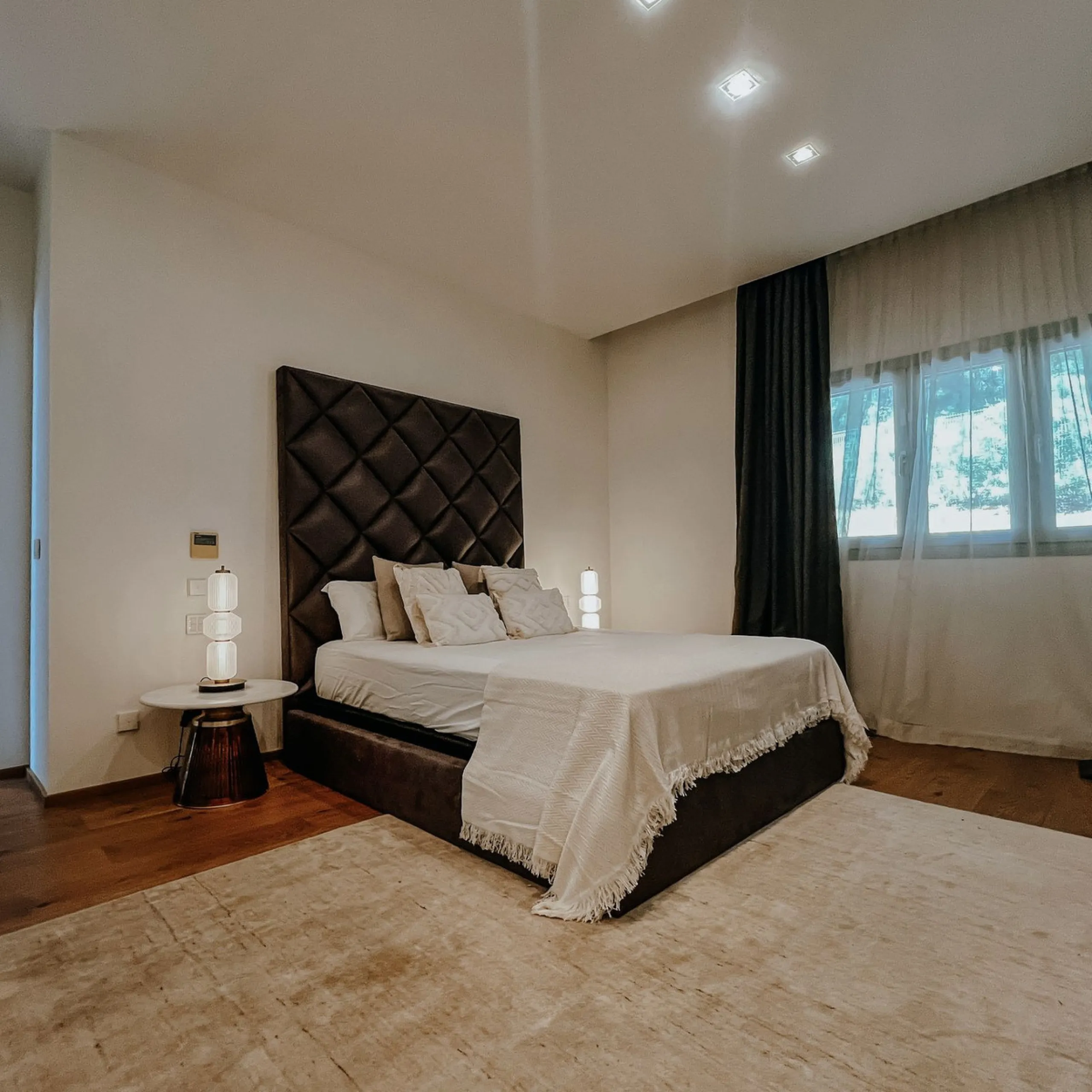 House - Townhouse в продаже в Marbella, Málaga. В доме 3 спален и 4 ванных комнат. Площадь дома 480 м²