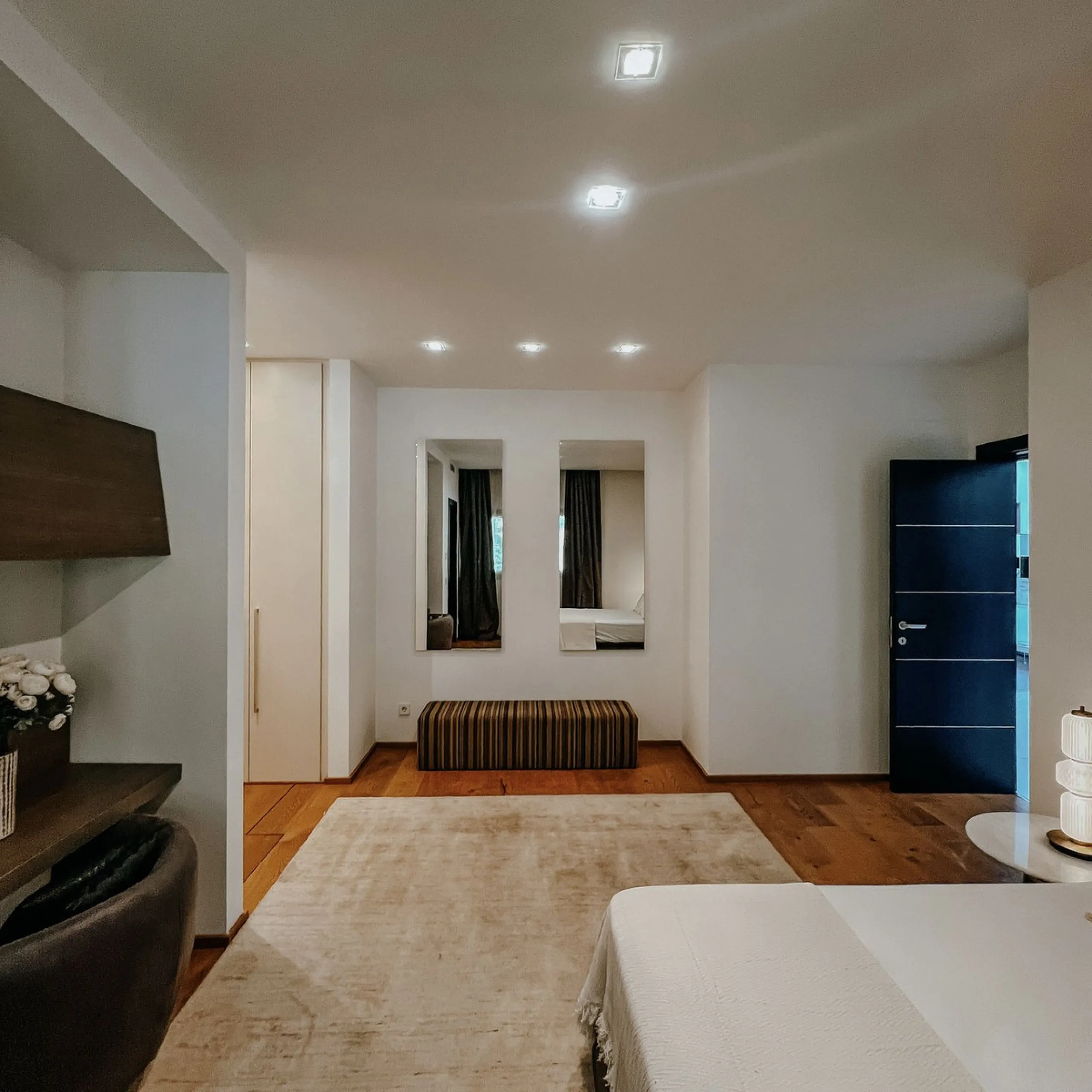 House - Townhouse в продаже в Marbella, Málaga. В доме 3 спален и 4 ванных комнат. Площадь дома 480 м²
