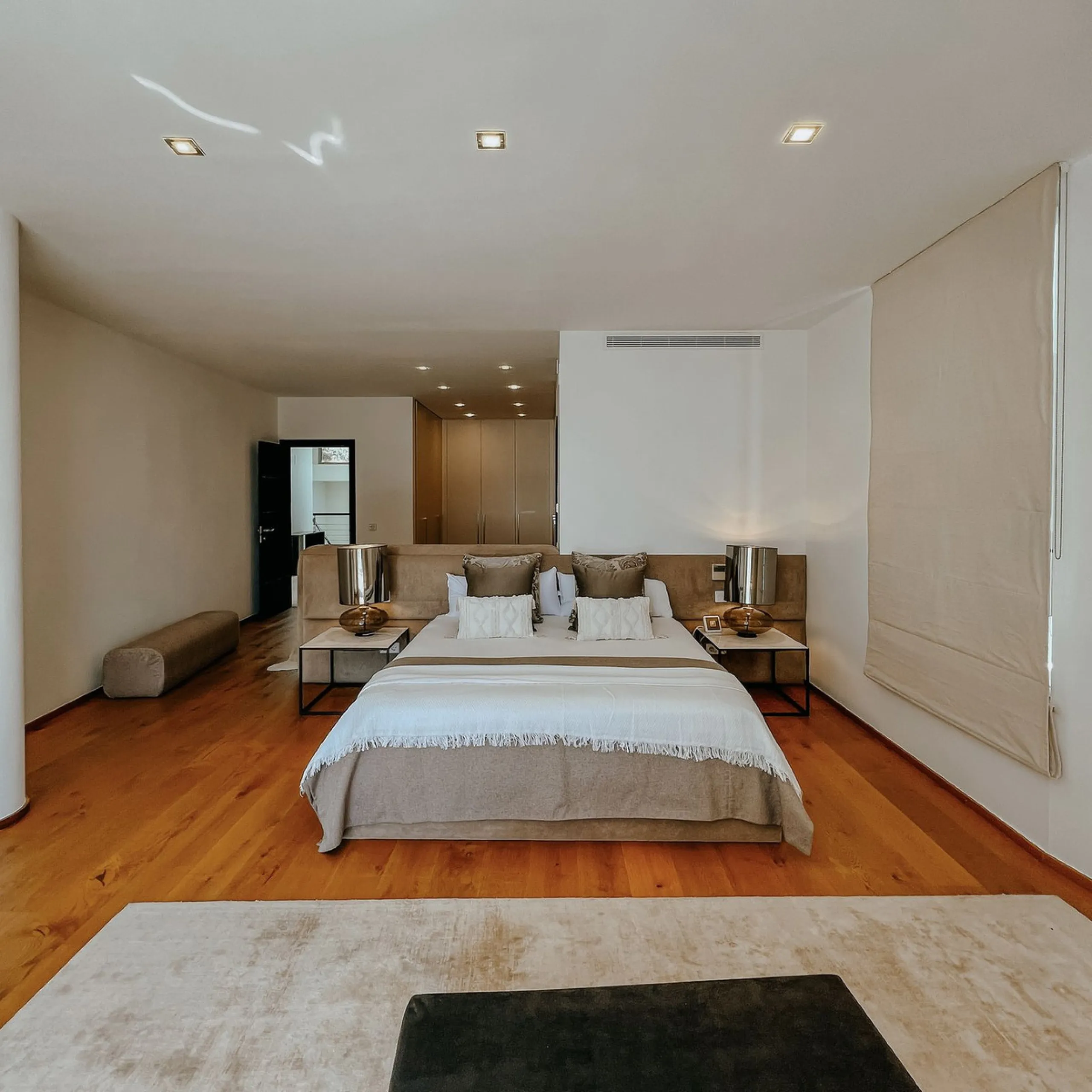 House - Townhouse в продаже в Marbella, Málaga. В доме 3 спален и 4 ванных комнат. Площадь дома 480 м²