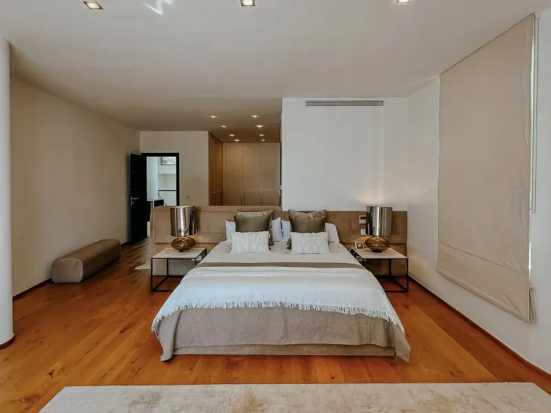 House - Townhouse в продаже в Marbella, Málaga. В доме 3 спален и 4 ванных комнат. Площадь дома 480 м²